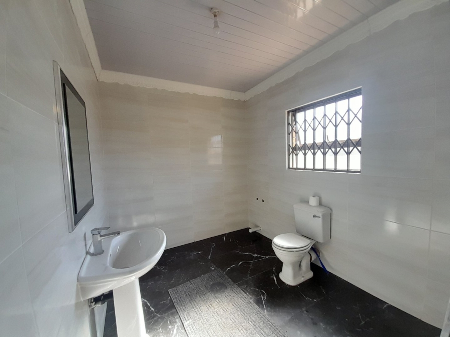 4 Bedroom Property for Sale in Vaalpark Free State